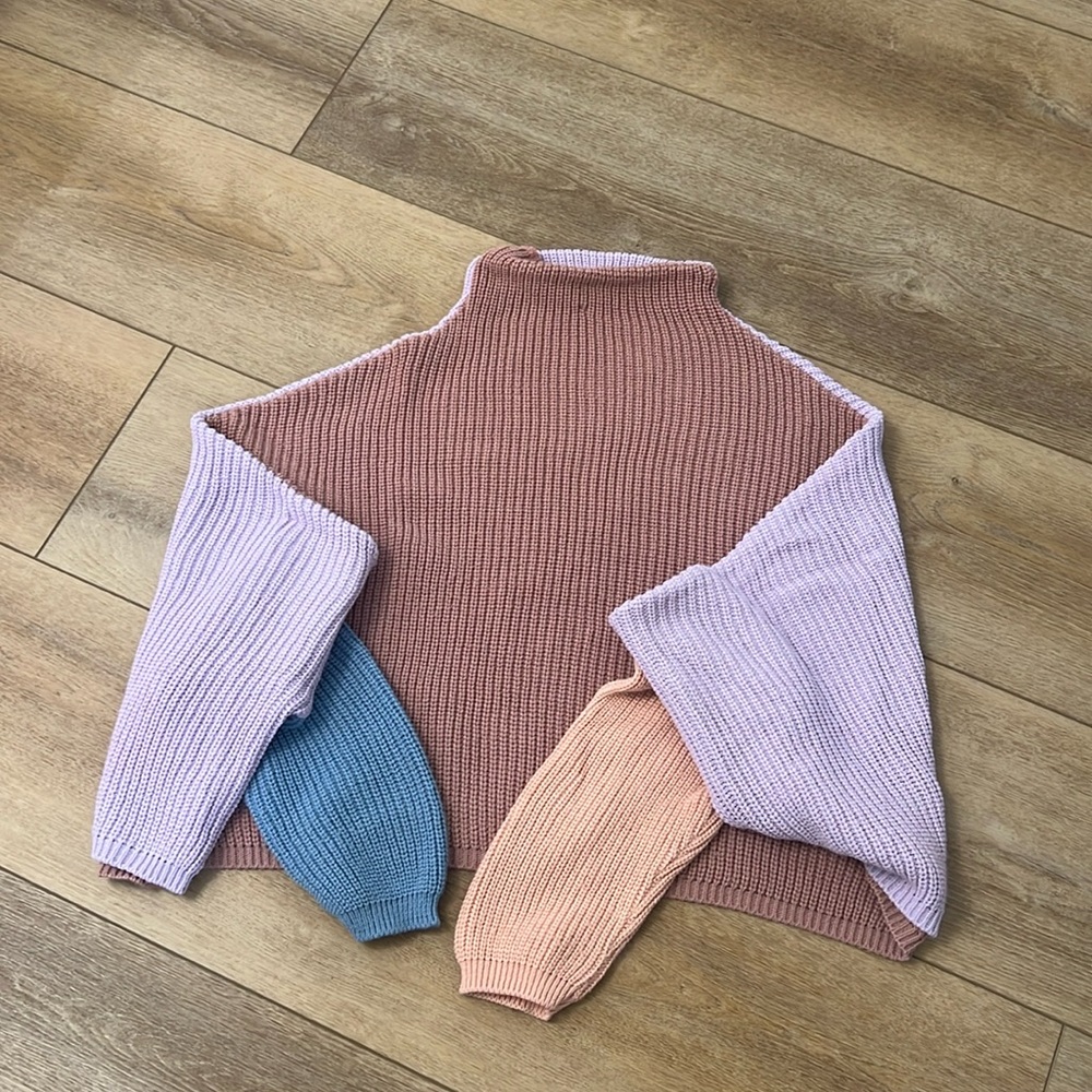 PLT CROPPED color block sweater